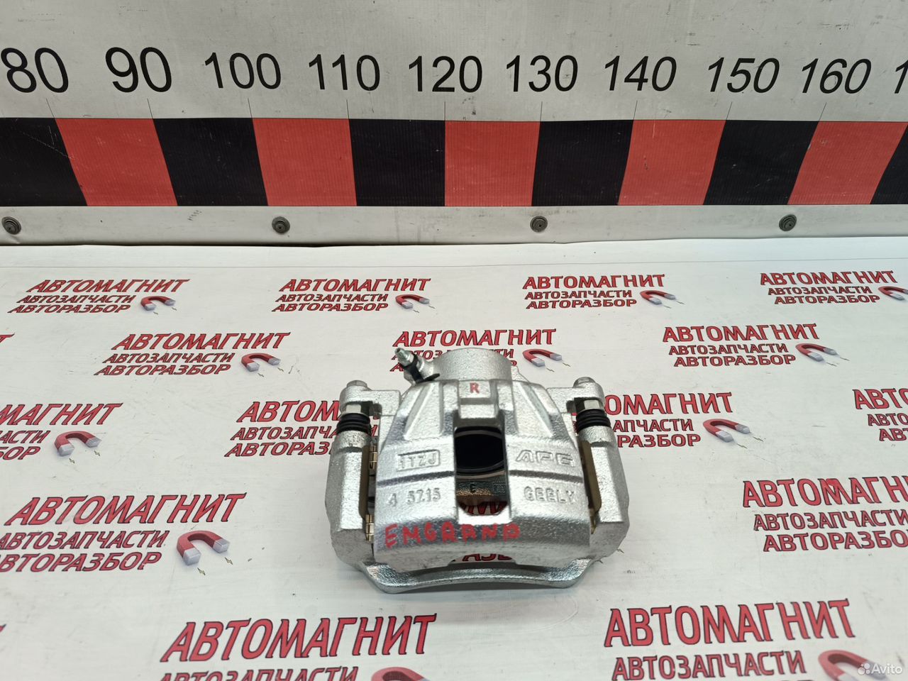 Супорт тормозной правый Geely Emgrand SS11