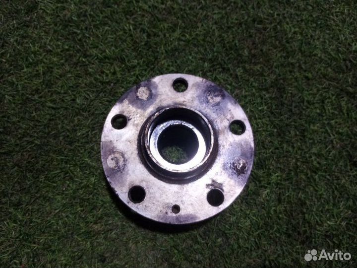 Ступица задняя Volkswagen Passat Cc cdab 2012