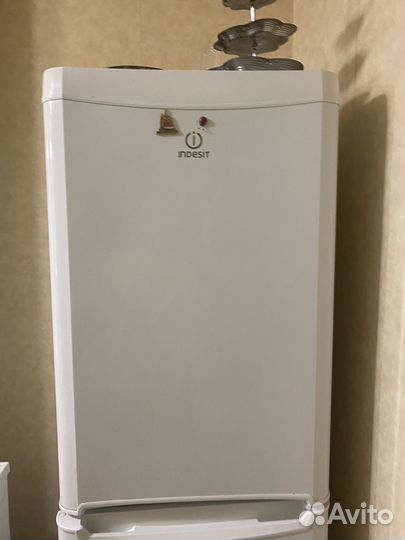 Холодильник бу на запчасти