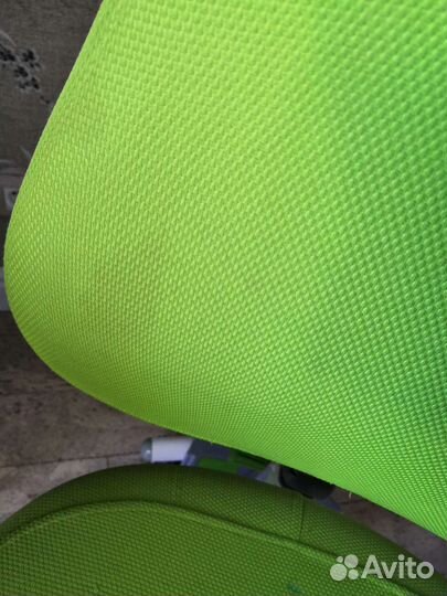 Стул школьный