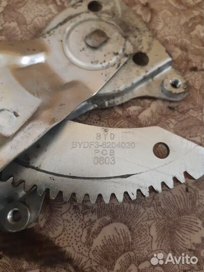 Стеклоподъемник Byd F3 1.5 L DA4G15S 2008