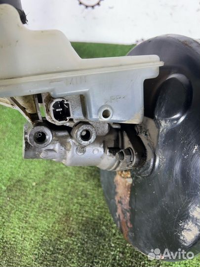 Вакуумник с цилиндром Toyota Celica ZZT231 2ZZ-GE