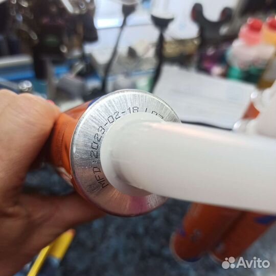 Стекольный клей SAT