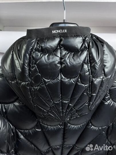 Пуховик Moncler x Spider-Man Violier Web Puffer