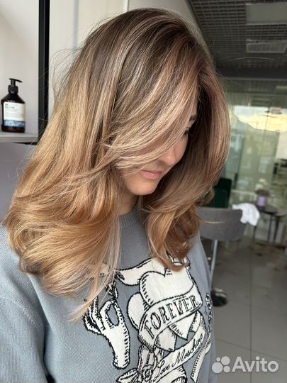 Окрашивание волос. Стрижка