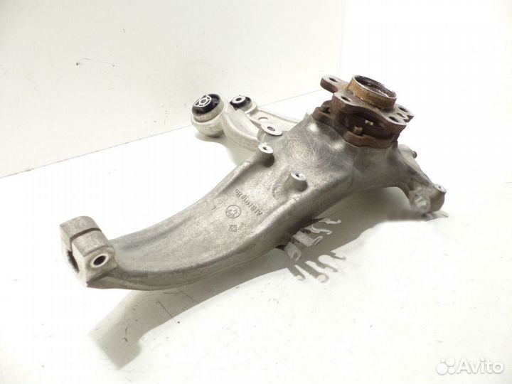 Кулак передний опора левый бмв G30 G31 bmw