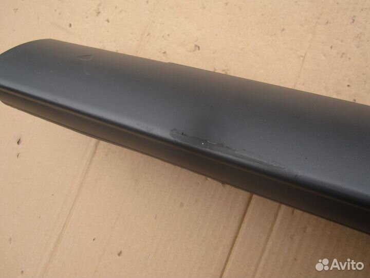 Накладка порога левая Volkswagen Passat B7 универс