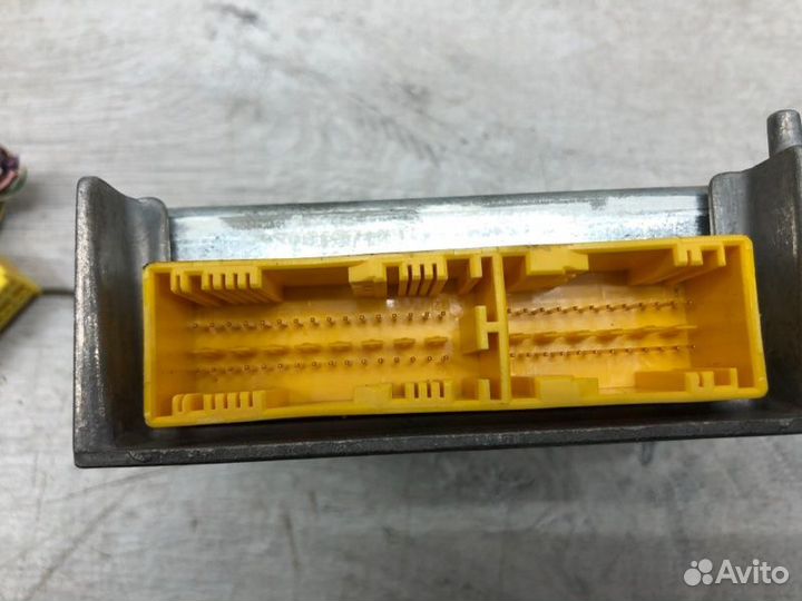 Эбу подушки безопасности Mercedes-Benz B-Class