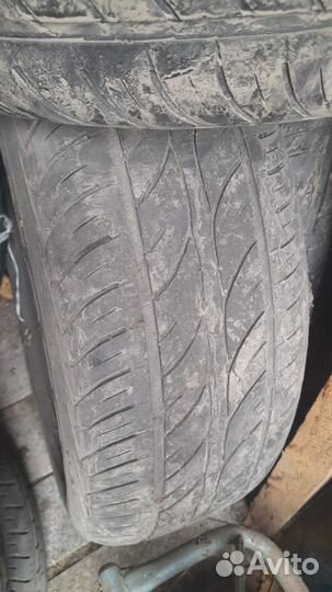 Bridgestone B-style RV 21.5/60 R15