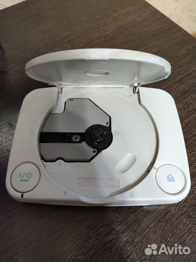 Игровая приставка