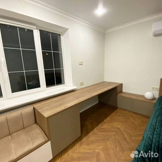 Шкаф распашной