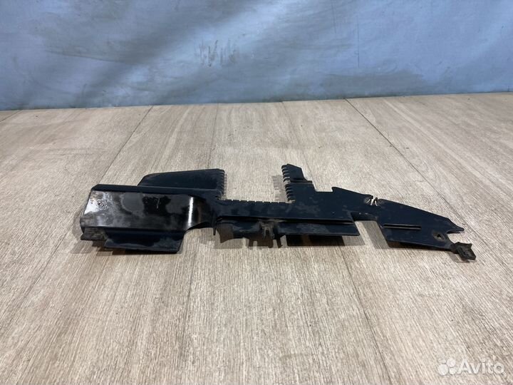 Воздуховод радиатора Nissan Teana J32 08-14 правый