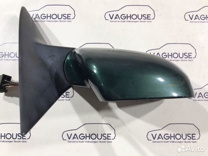 Зеркало правое Audi A6 C5 4B 2001