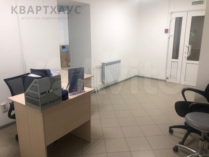 5-к. квартира, 82,6 м², 1/17 эт.