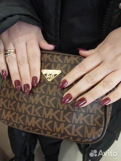 Ищу модель на маникюр(гель-лак)