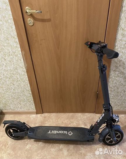 Электросамокат Iconbit Kick Scooter E80