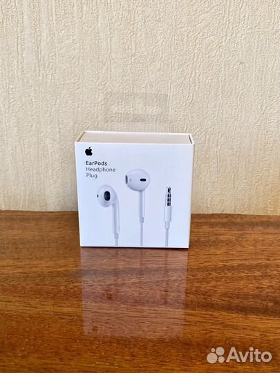 Наушники Apple EarPods 3.5мм