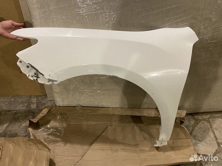 Крыло переднее правое toyota camry 50-55