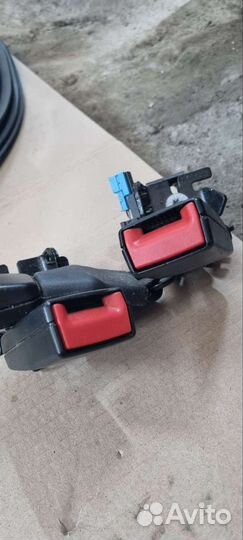 Фиксатор ремня безопасности MB