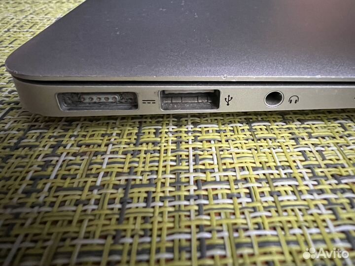 Macbook Air 13 2013 (i7, 8/128Gb, A1466)