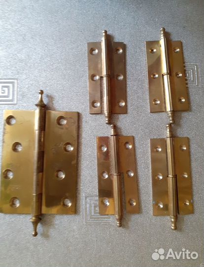 Петли и шпингалеты