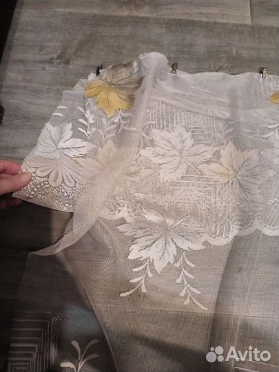 Тюль зеленые листья бу