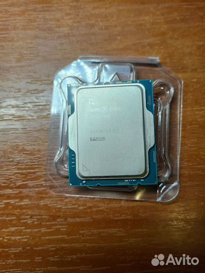 Intel core i3 12100f