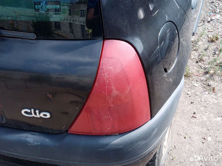 Задние фонари Renault Clio 2