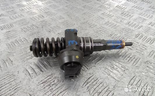 Форсунка дизельная volkswagen passat B6 (JDN26AL03
