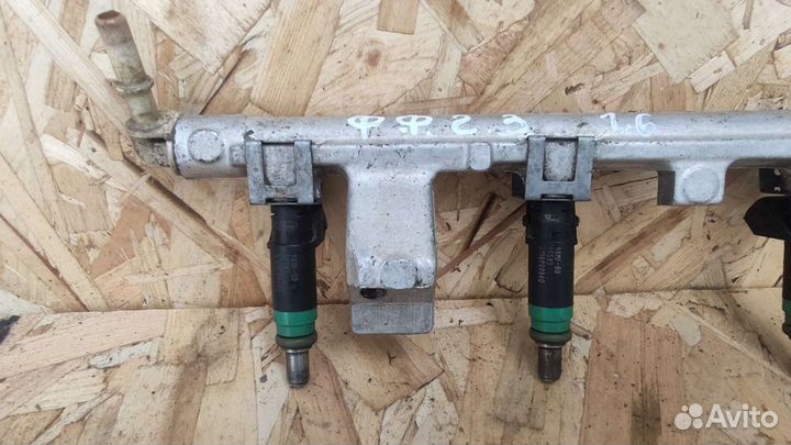 Форсунки топливные Ford Focus 2 рампа топливна 1.6