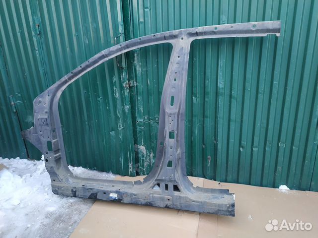 Hyundai ix35/Tucson порог, стойка кузова левая