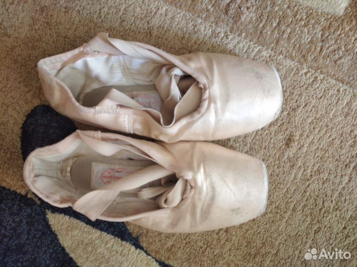 Продам пуанты