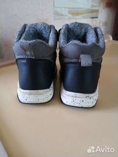 Ботинки осенние для мальчика 24 р