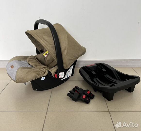 Коляска 3 в 1 Люксмам V 8