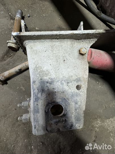 Бугеля оцинкованные на полуприцеп шмитс