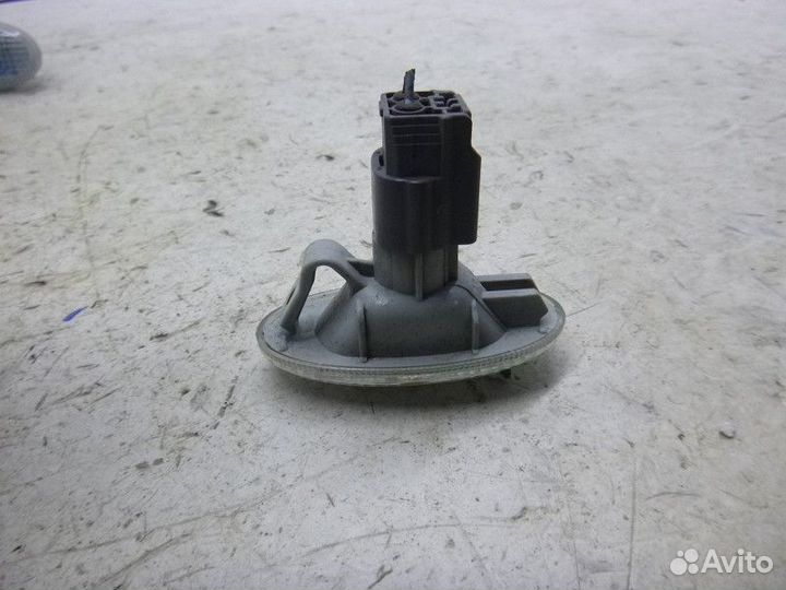 Повторитель на крыло mazda 3 (BL) 2009-2013