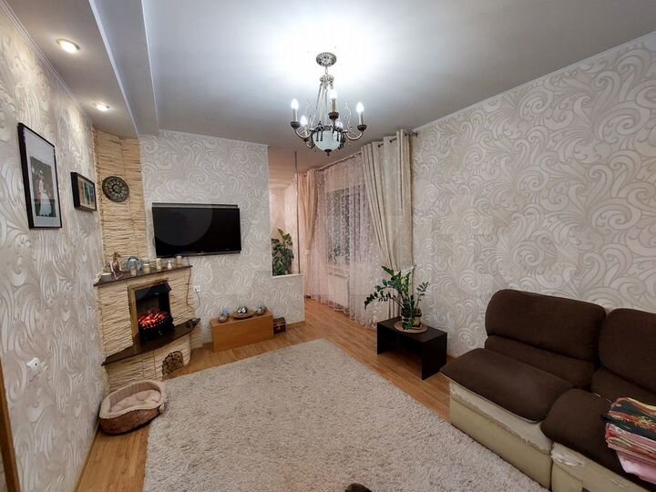 2-к. квартира, 67,5 м², 2/5 эт.