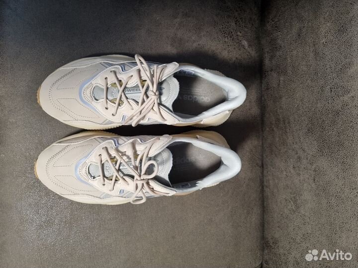 Кроссовки adidas Ozweego оригинал