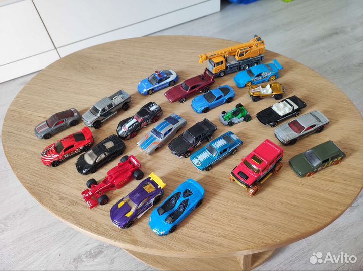 Машинки Hot Wheels и не только
