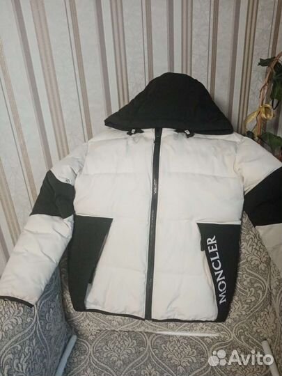 Куртка новая