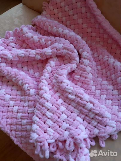 Плед плюшевый с подушкой