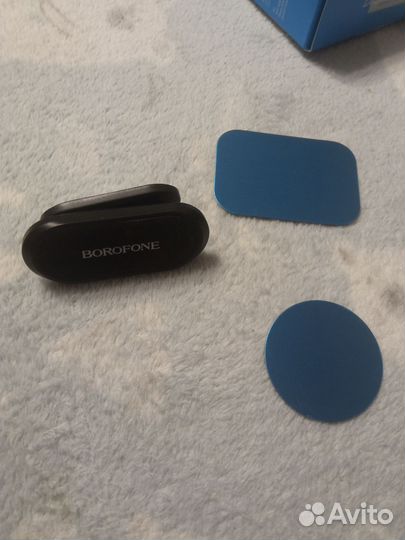 Магнитное крепление для телефона в машину