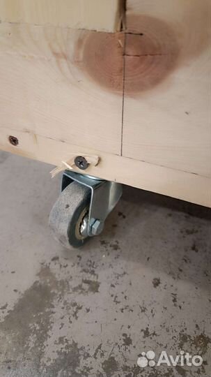 Ящик короб на колесах для перевозки картин 184х144