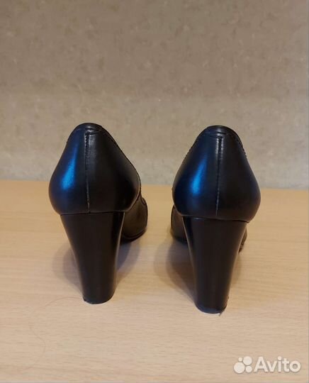 Туфли женские