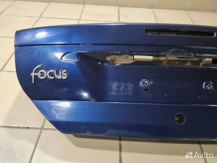 Крышка багажника Ford Focus 1 седан