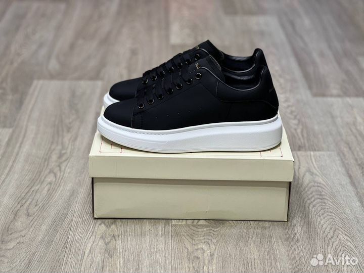 Кроссовки Alexander McQueen Black White (36-45)