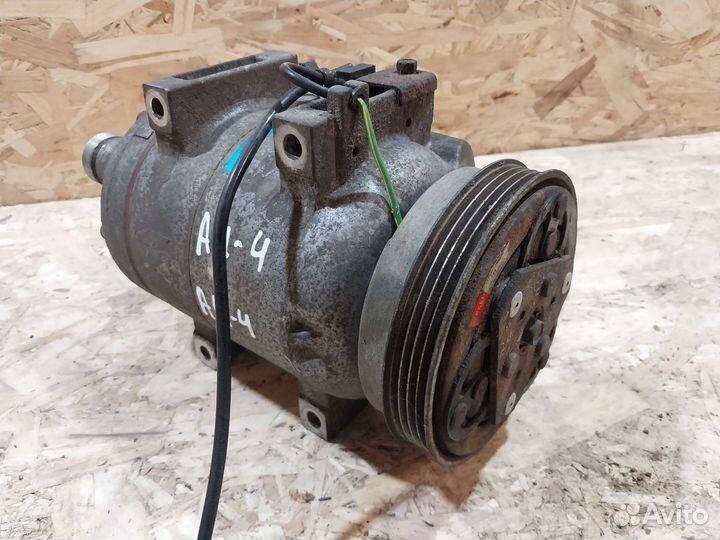 Компрессор кондиционера Volkswagen Passat B5