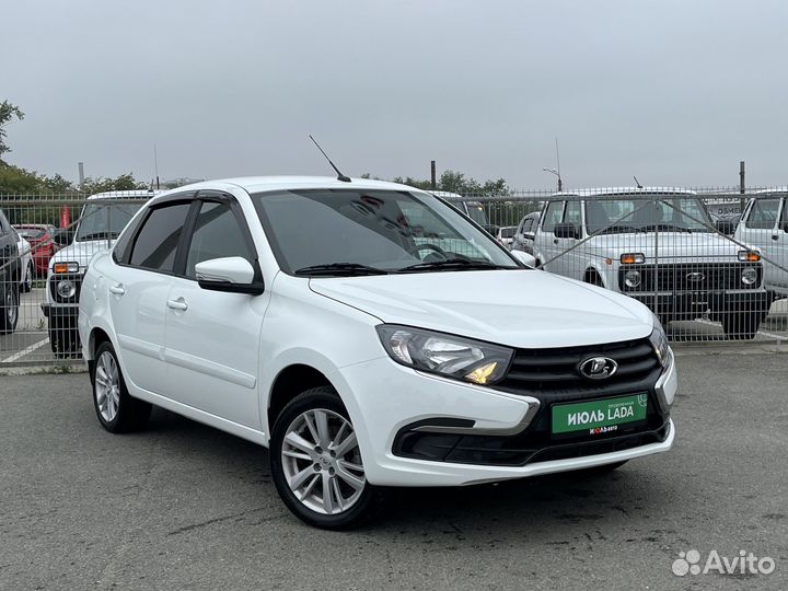 LADA Granta 1.6 МТ, 2022, 5 812 км