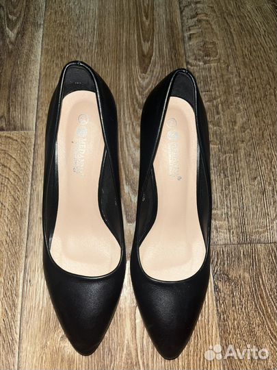Туфли женские 38 размер