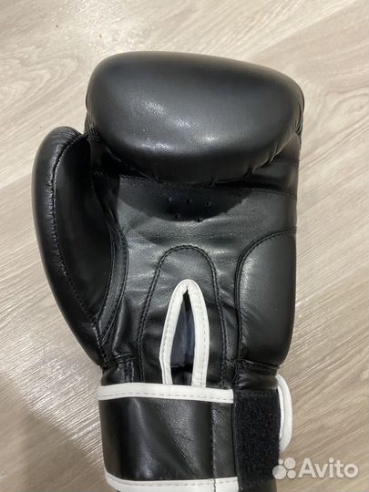 Боксерские перчатки Green hill hamed 14.oz